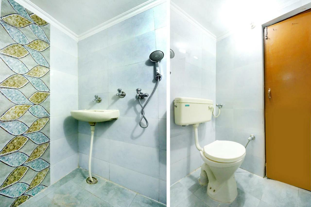Spot On 44679 Hotel Samrat Sohana Exterior foto