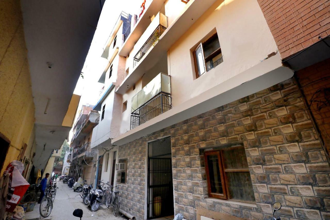 Spot On 44679 Hotel Samrat Sohana Exterior foto